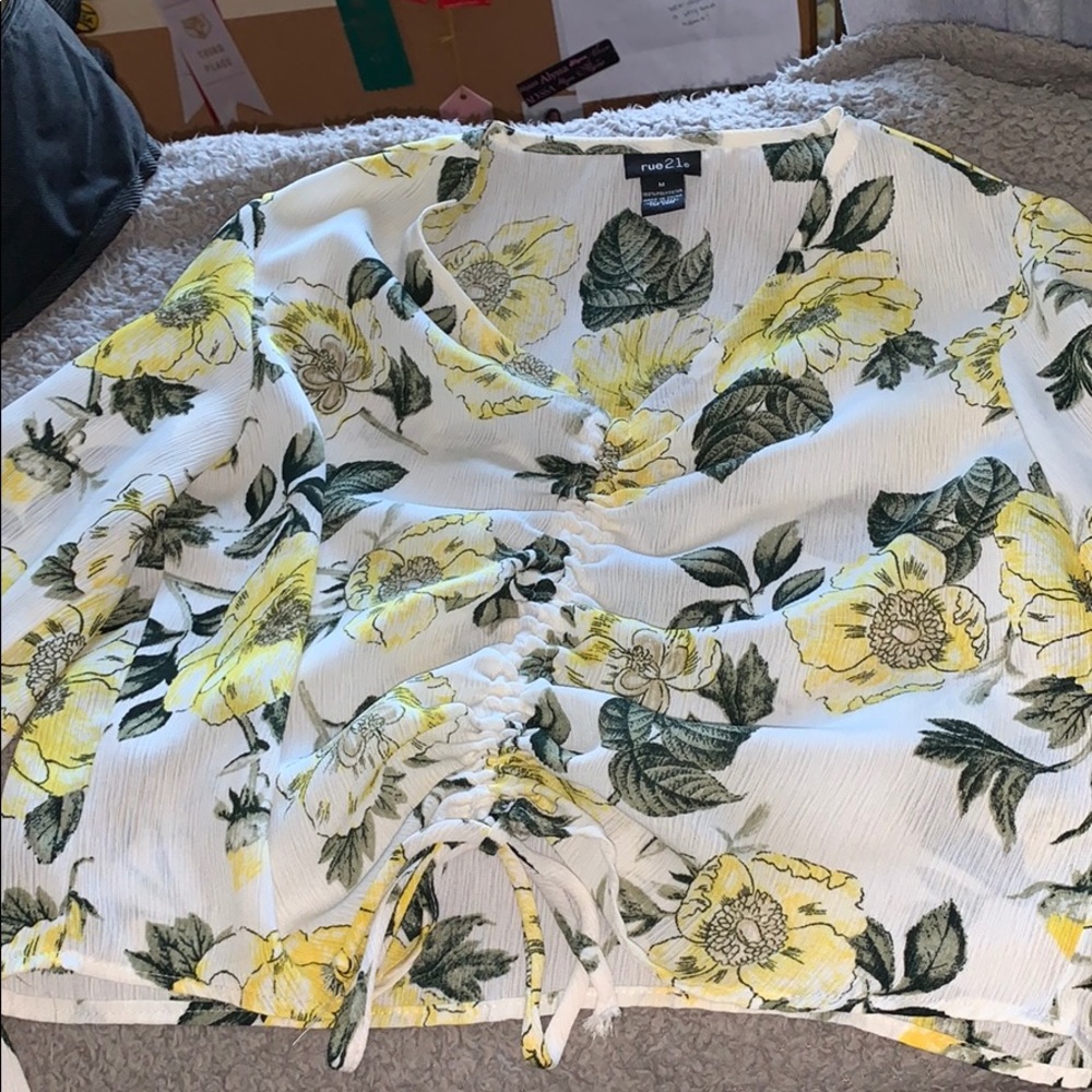 Long sleeve shirt